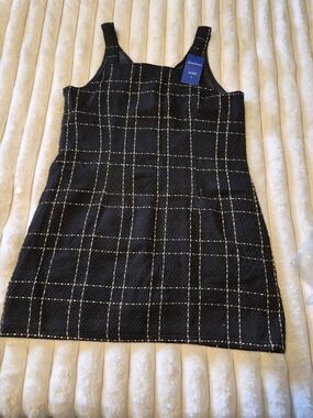 Chic Black Windowpane Tweed Large